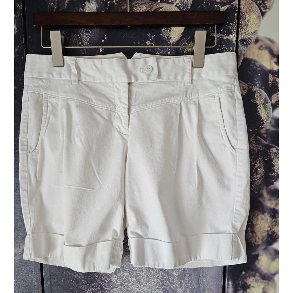 Express Design Studio Editor White Cuffed Tailored Shorts Womens Size 6